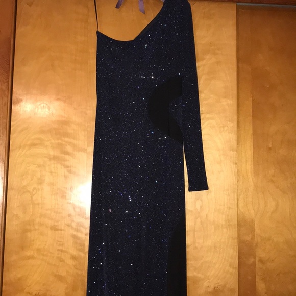 ASOS Dress/Gown Prom - Picture 4 of 8